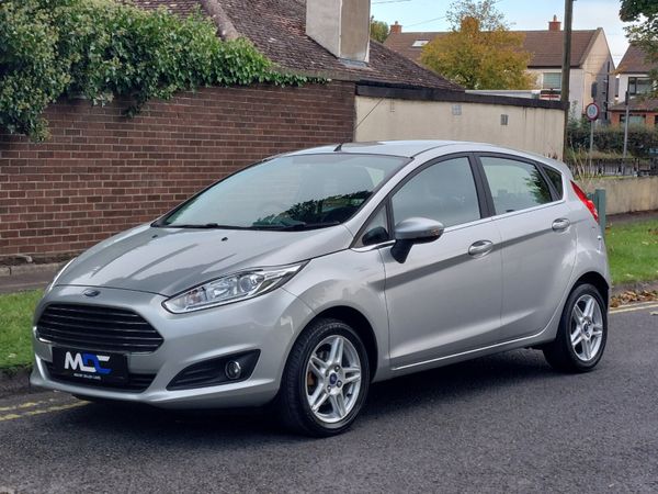 Ford Fiesta Titanium 1.25 Petrol *Only 42k* 2015 367142543