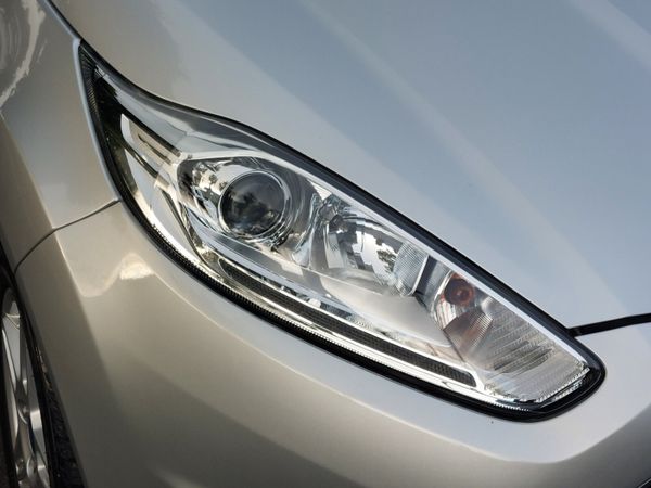 Ford Fiesta Titanium 1.25 Petrol *Only 42k* 2015 367142552