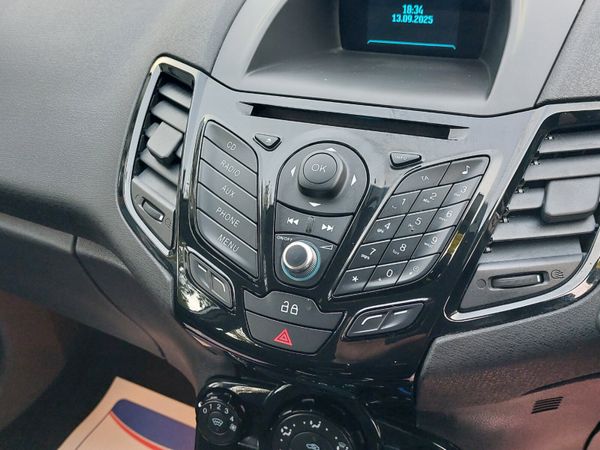 Ford Fiesta Titanium 1.25 Petrol *Only 42k* 2015 367142561