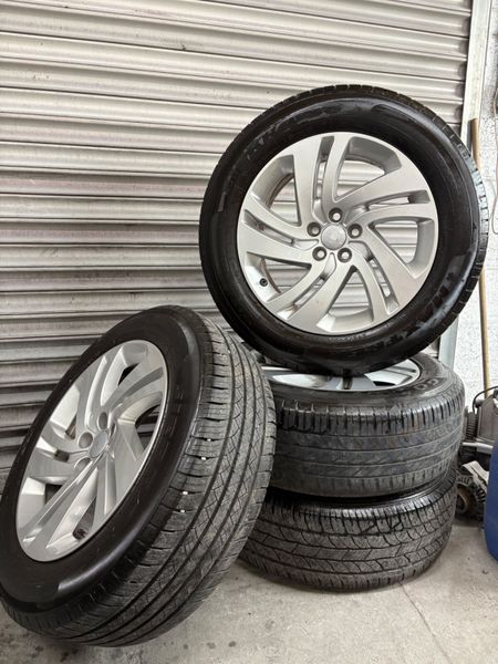Selection Of Range Rover Evoque Alloys 367156268