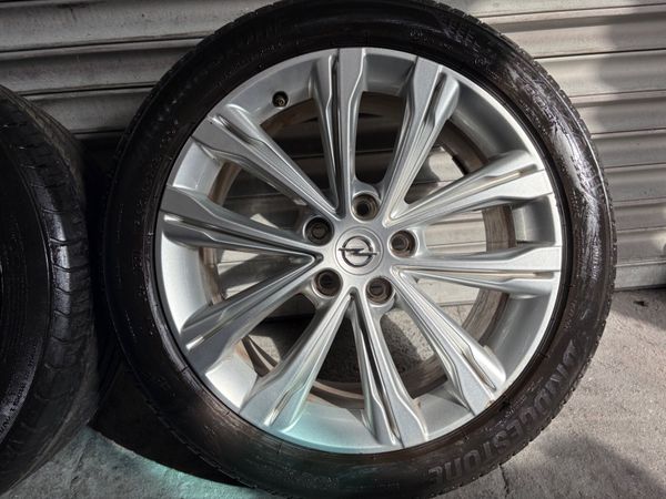 Opel Insignia SRI Alloys 18” 367156594