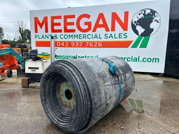 134 foot of 64 inch rubber conveyor matting ....0 367161510