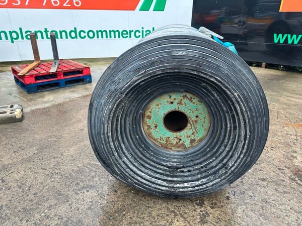 134 foot of 64 inch rubber conveyor matting ....0 367161511