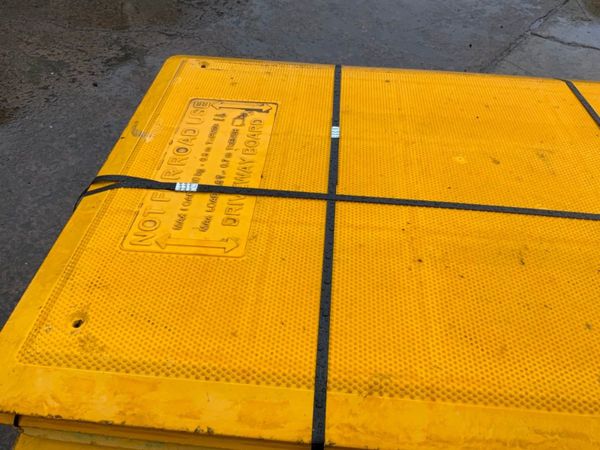 TRICEL PEDESTRIAN TRENCH COVERS........4275. 367174424