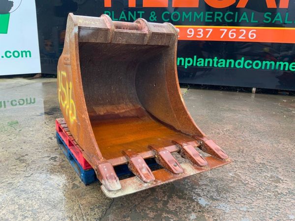 48" VOLVO DIGGING BUCKET.....100mm PINS......1516. 367174495