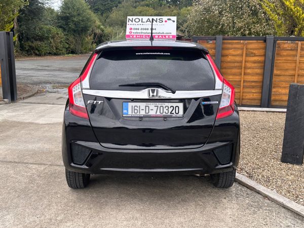 Honda Fit 2016 1.5 Hybrid 367175915