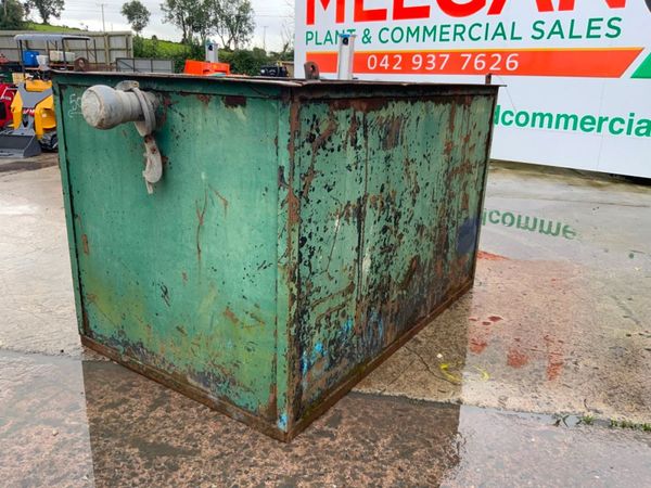 3000lts SILT RETENTION / FILTRATION TANK.....4394. 367185620