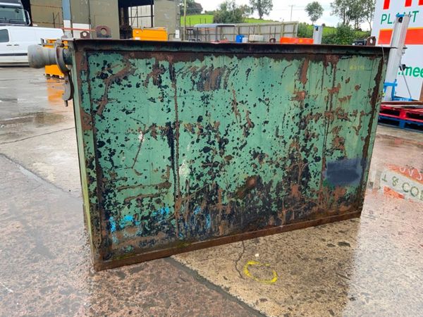 3000lts SILT RETENTION / FILTRATION TANK.....4394. 367185621
