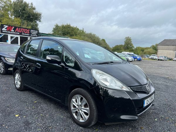 12 Honda Jazz 1.3 367186481