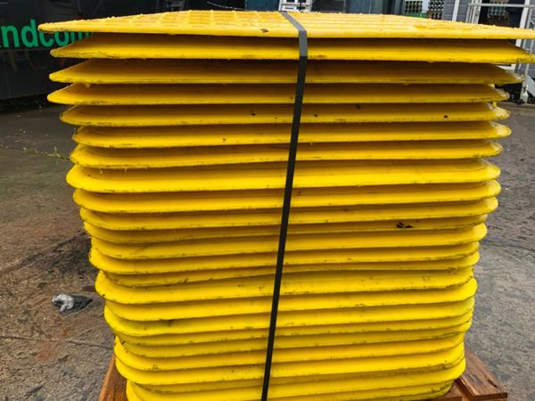 PEDESTRIAN TRENCH COVERS.....48" x 32".......4255. 367181950