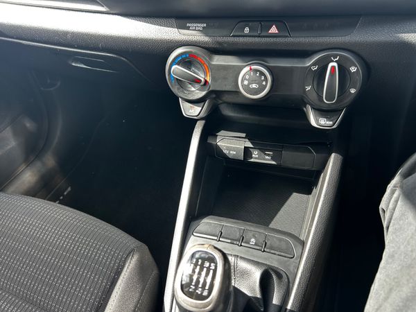 2018 KIA STONIC 1.4 PETROL LOW KMS 367221503