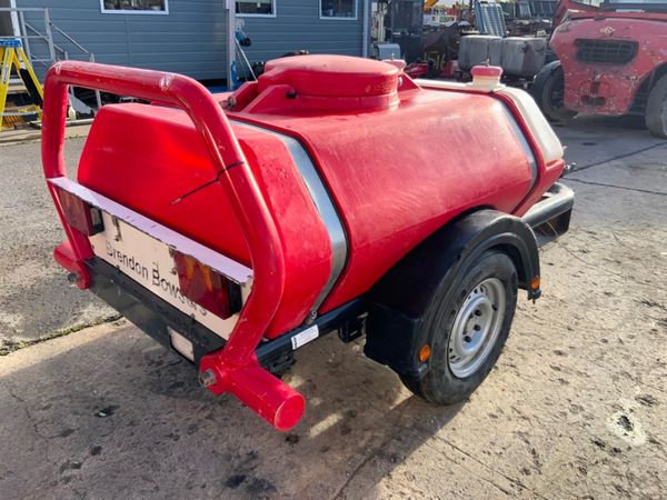 SINGLE AXLE BRENDON WATER BOWSER....1034 367239940
