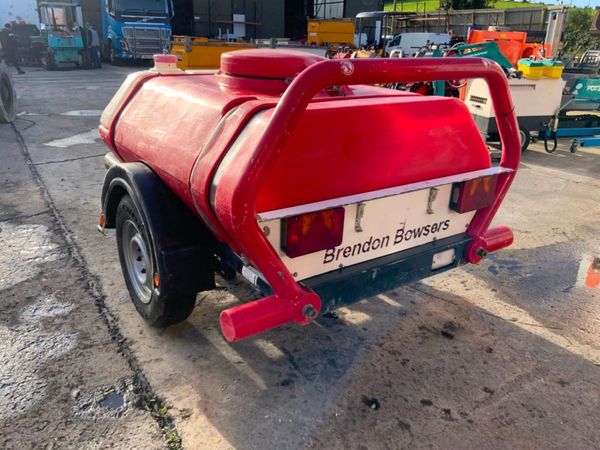 SINGLE AXLE BRENDON WATER BOWSER....1034 367239942