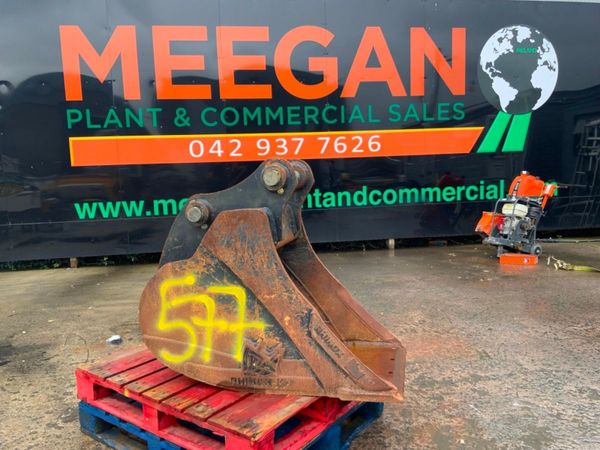 24" RHINOX DIGGING BUCKET.....65mm PINS.....577v. 367244247