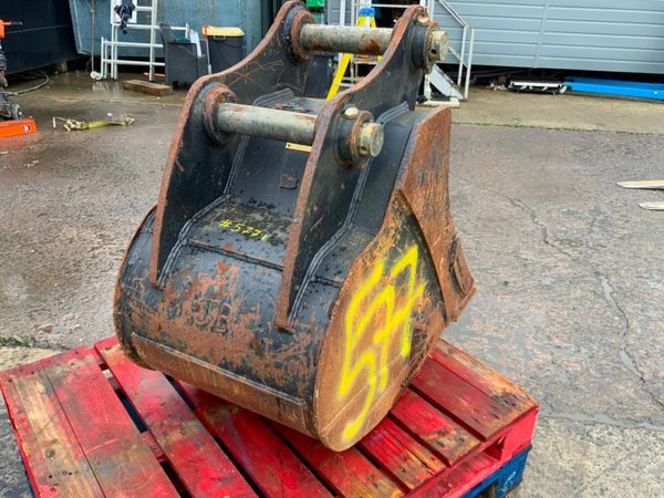 24" RHINOX DIGGING BUCKET.....65mm PINS.....577v. 367244250