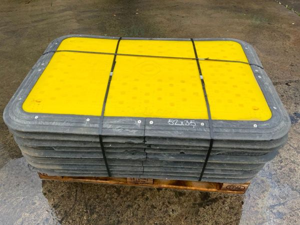 52" x 35" PEDESTRIAN TRENCH COVERS......5235. 367249888