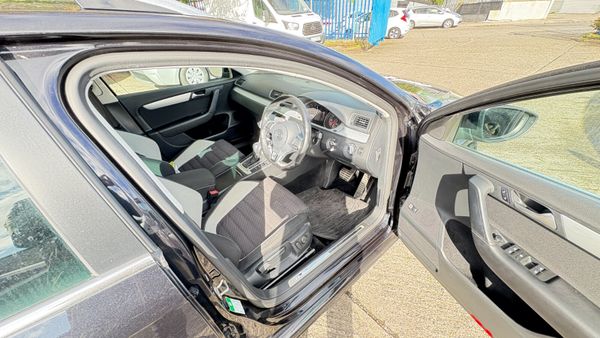 Volkswagen Passat 1.4 TSI R LINE AUTO 2015 367256314