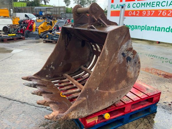 42" RIDDLE BUCKET.......65mm PINS.......1518 367250000