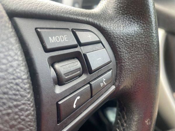 BMW 3-Series 2015 , auto , black leather 367250942