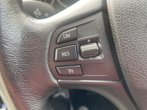 BMW 3-Series 2015 , auto , black leather 367250951