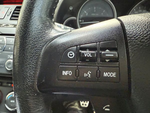 Mazda 6 Diesel Sport Low KM 2012 367276518