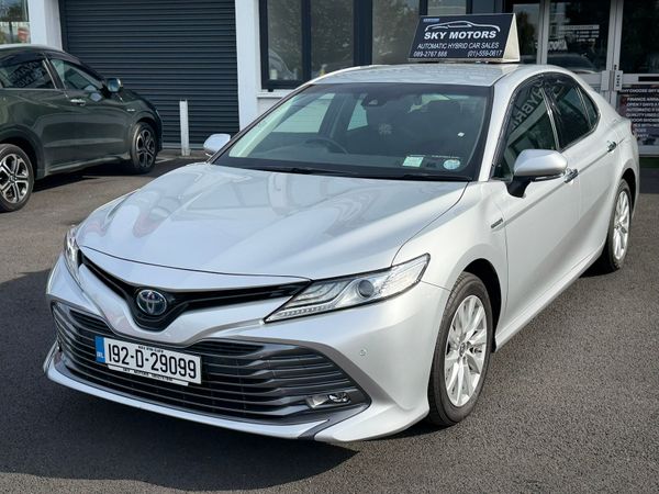 2019 Toyota CAMRY 2.5 Hybrid automatic 367286257