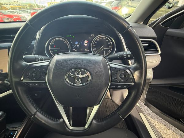 2019 Toyota CAMRY 2.5 Hybrid automatic 367286265