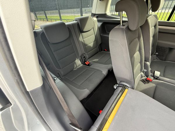 VW Touran 1.4 TSI DSG 7 Seater 367281699