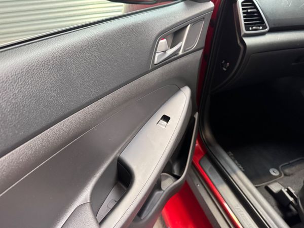 Hyundai Tucson 2016 367305074