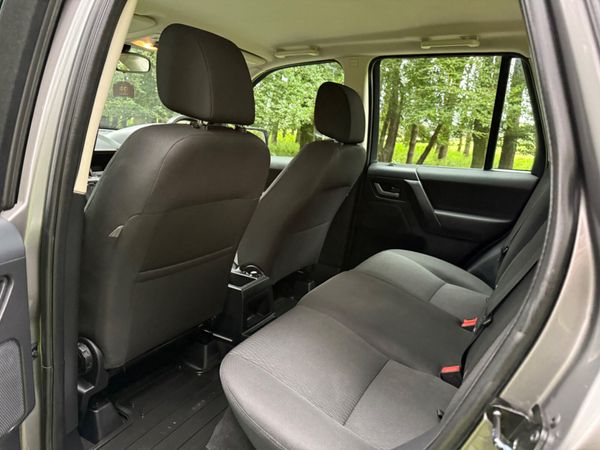 Land Rover Freelander 2011 Low KM 367308015