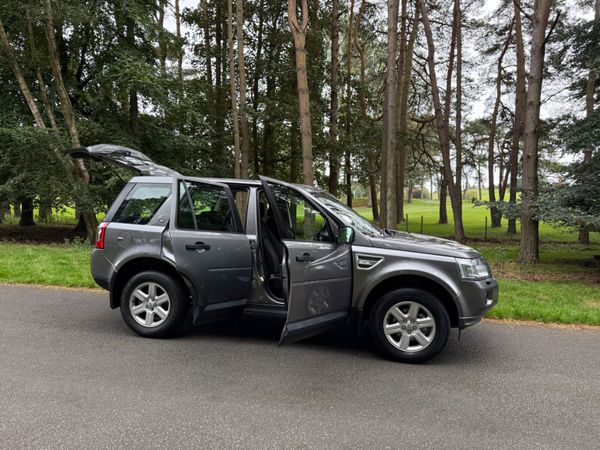 Land Rover Freelander 2011 Low KM 367308035