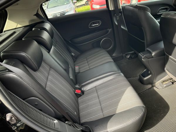 2016 Honda vezel 1.5 hybrid, only 60k Miles 367318511