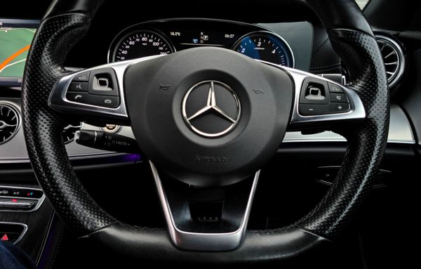 🔥 2017 Mercedes-Benz E220 D COUPE AMG Sport 367325265