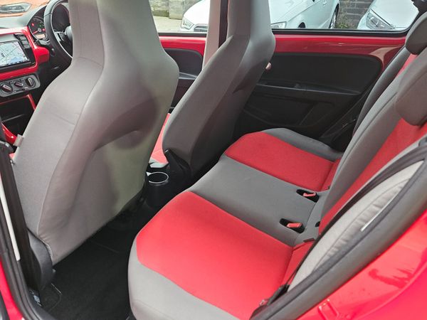 2015 Volkswagen Cross Up /Automatic 1.0 367328288