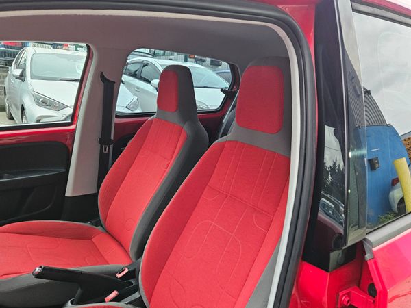 2015 Volkswagen Cross Up /Automatic 1.0 367328290