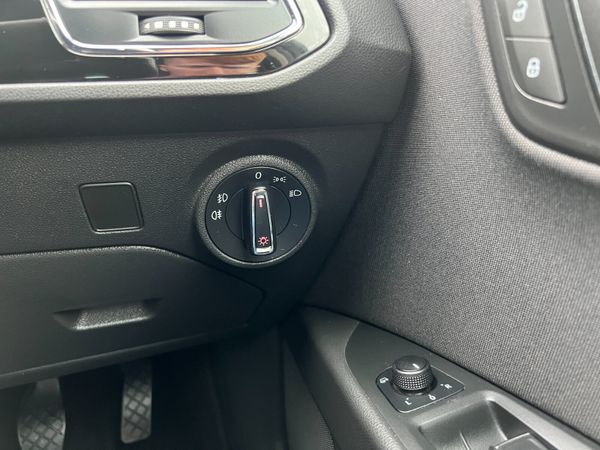 2018 Seat Leon FR Technololgy 2.0 TDI 367336511
