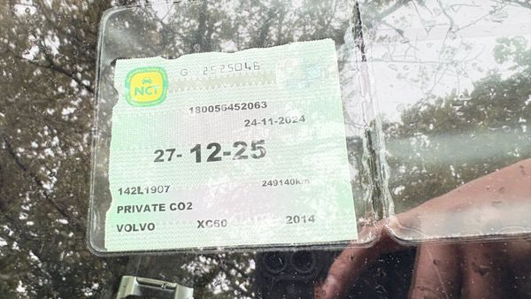 Volvo XC60 2.0 R-DESIGN D4 181BHP 5DR 367338876