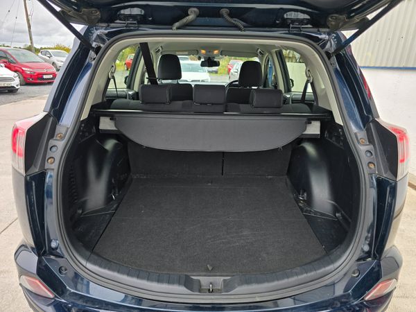 TOYOTA RAV4 2017 LUNA SPORT 2.0D4D 367330080