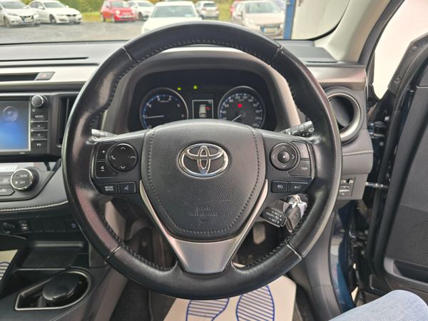 TOYOTA RAV4 2017 LUNA SPORT 2.0D4D 367330083