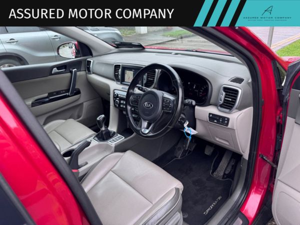 2018 KIA SPORTAGE**MAIN DEALER SERVICE HISTORY** 367330200