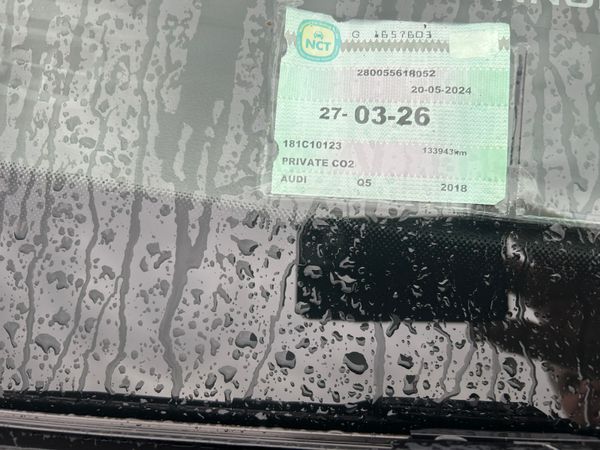 Audi Q5 Automatic  S Line 367332410