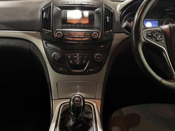 2015 Vauxhall Insignia 367344098