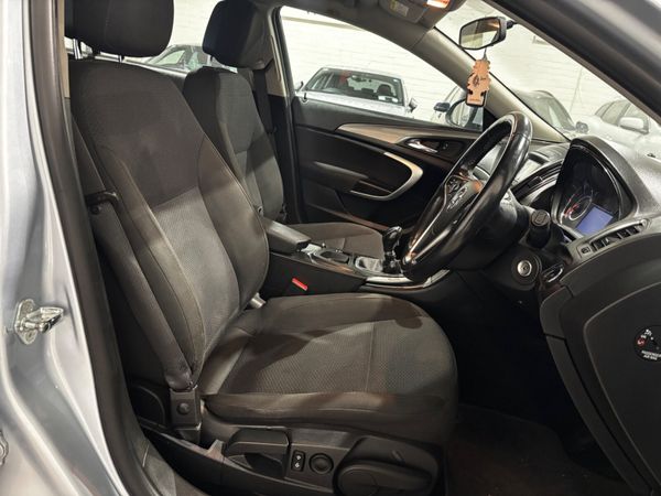 2015 Vauxhall Insignia 367344101