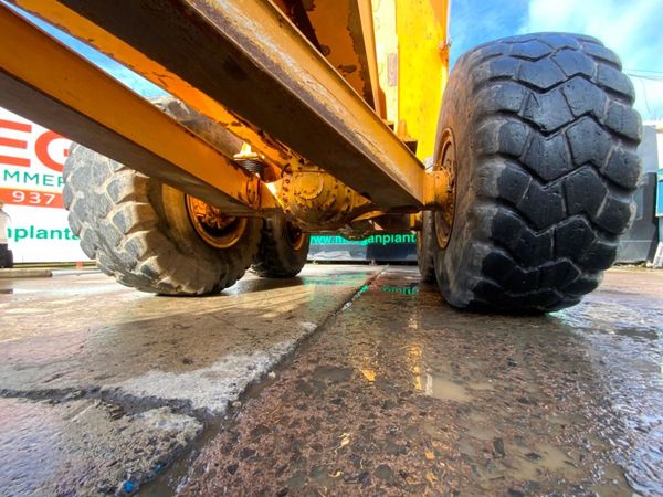 2002 VOLVO A25d SITE DUMP TRUCK.....a25 367348591