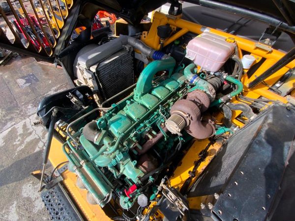 2002 VOLVO A25d SITE DUMP TRUCK.....a25 367348601