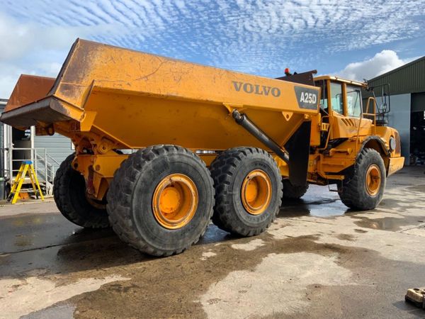 2002 VOLVO A25d SITE DUMP TRUCK.....a25 367348610