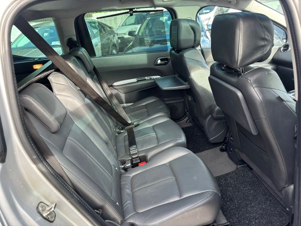 High Spec 7 Seater Peugeot 5008 NCT Tax 367341660