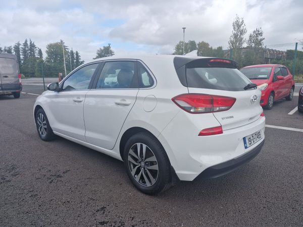 Hyundai i30 2019 - Deluxe Plus Model 367361844