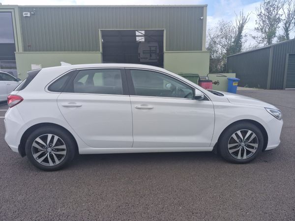 Hyundai i30 2019 - Deluxe Plus Model 367361847