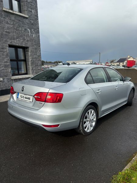 Volkswagen Jetta 2012 367372478